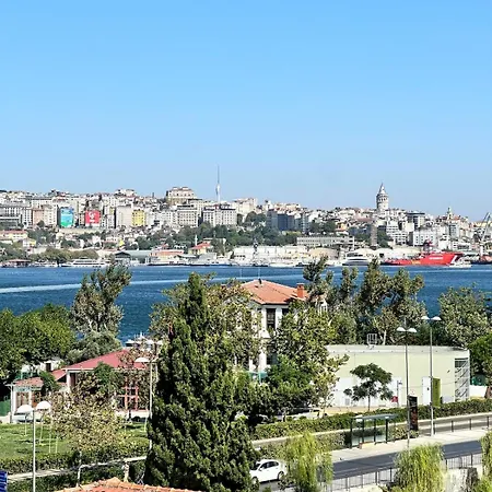 Holiday home Yildirim House Balat *