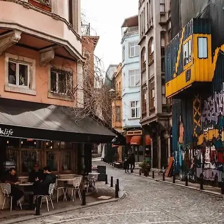 Yildirim House Balat בית נופש *
